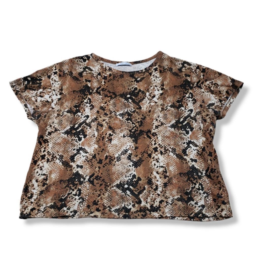 Zara Trafaluc Top Size Medium Womens Snakeskin Print T-shirt Short Sleeve Casual